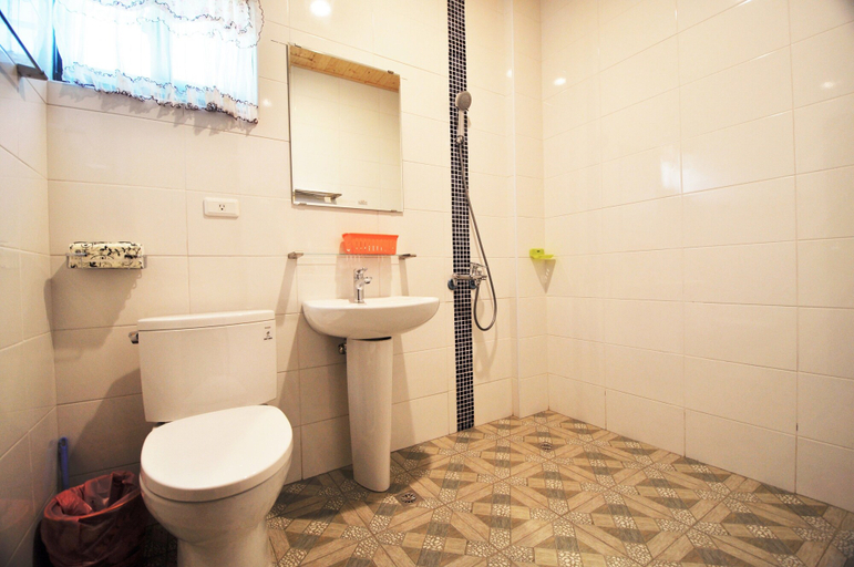 Bathroom 4, Time B&B, Pingtung