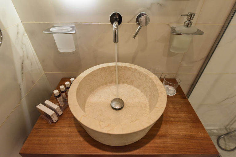 Bathroom 4, Cotommatae Hydra 1810, Attica