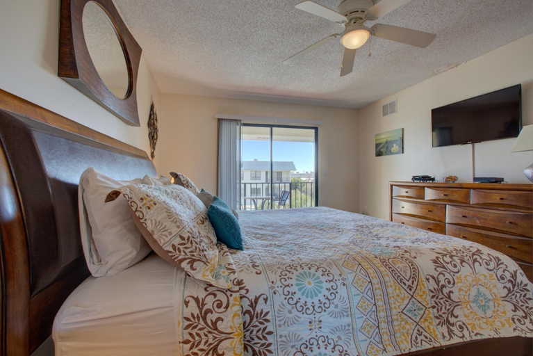 Bedroom 4, Anna Maria Island Beach View 207, Manatee