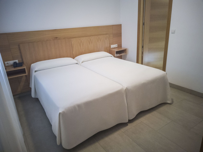 Bedroom 4, Abadi, Córdoba