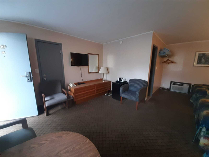 Bedroom 3, Happy Stay Inn, Marion