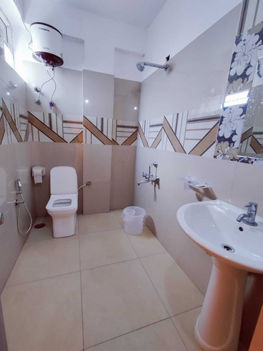 Bathroom 3, Hotel Prime Classic, Ranga Reddy