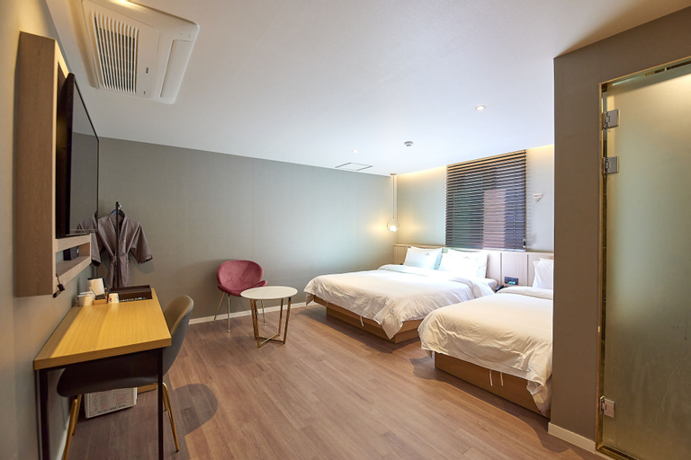 Bedroom 4