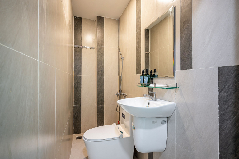 Bathroom 5
