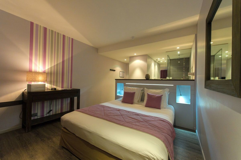 Bedroom 3, Lann Roz, Morbihan