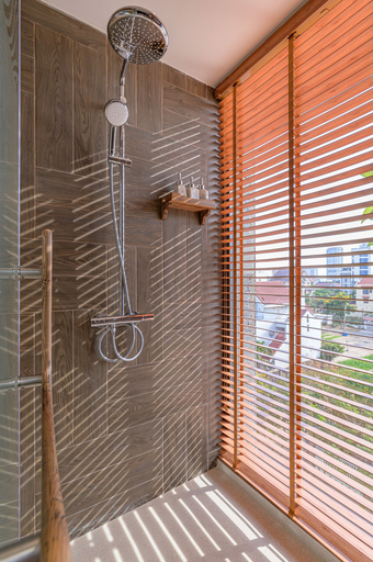 Bathroom 5, Le Boutique Danang, Da Nang