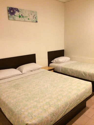 Bedroom 3, Galaxy Inn, Manjung