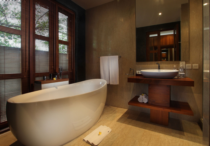Bathroom 5