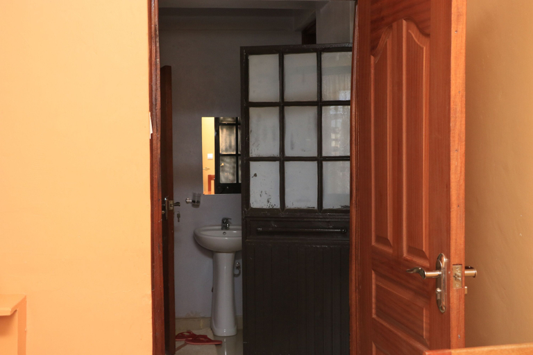 Others 4, Ridge Apartments Eldoret, Kapseret