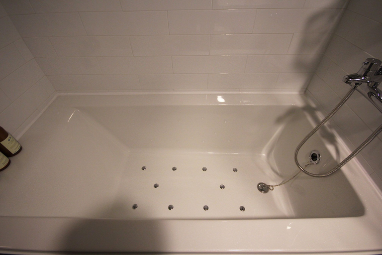 Bathroom 3, Muri Hotel, Nam