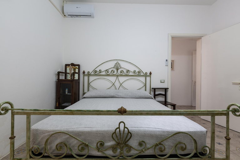 Room 4, 3137 Villetta Velia by Barbarhouse, Lecce