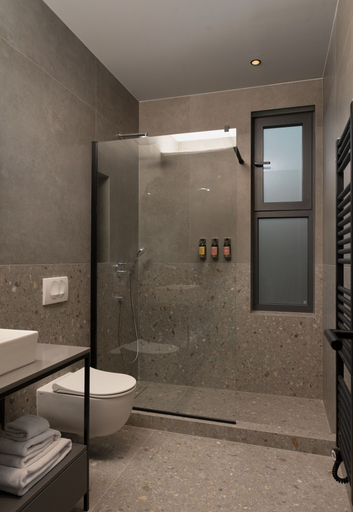 Bathroom 4, La Vista Suites, Zadar