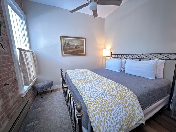 Bedroom 2, Bisbee Brownstone Suites, Cochise