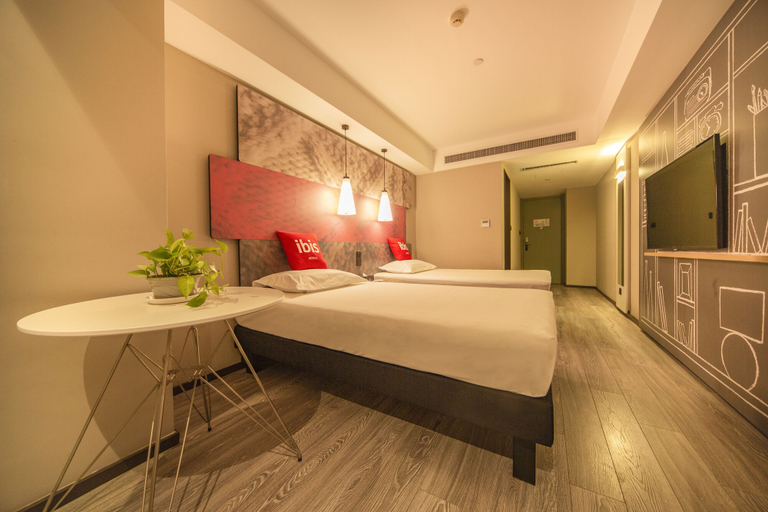 Bedroom 4, ibis Shenyang north station, Shenyang
