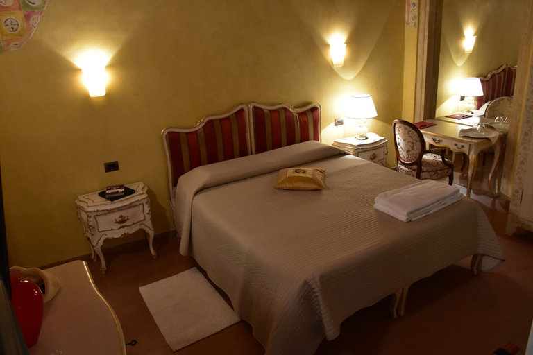 Bedroom 4, Villa della Torre in Città, Verona