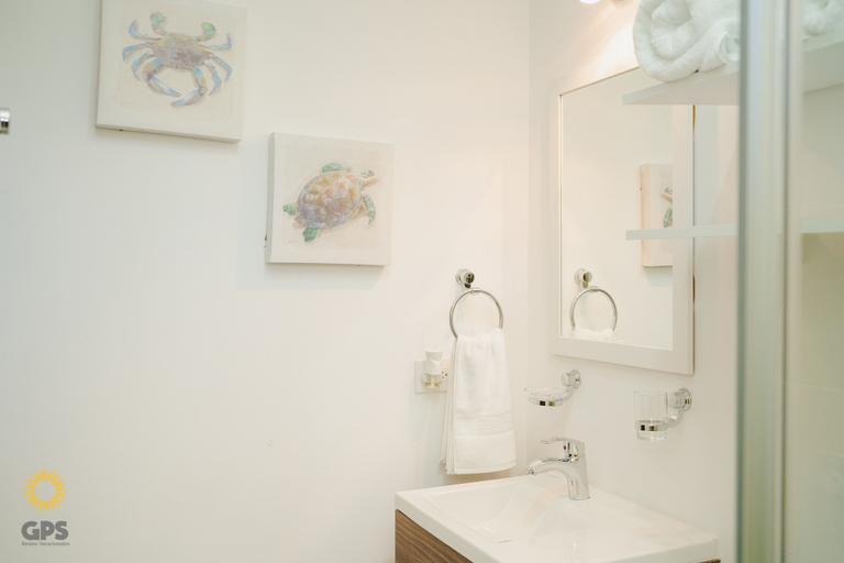 Bathroom 3, Ambar Apartments, Mazatlán