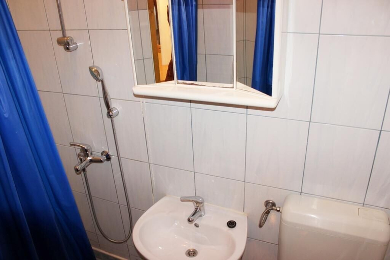 Bathroom, Room Lazareti, Dubrovnik