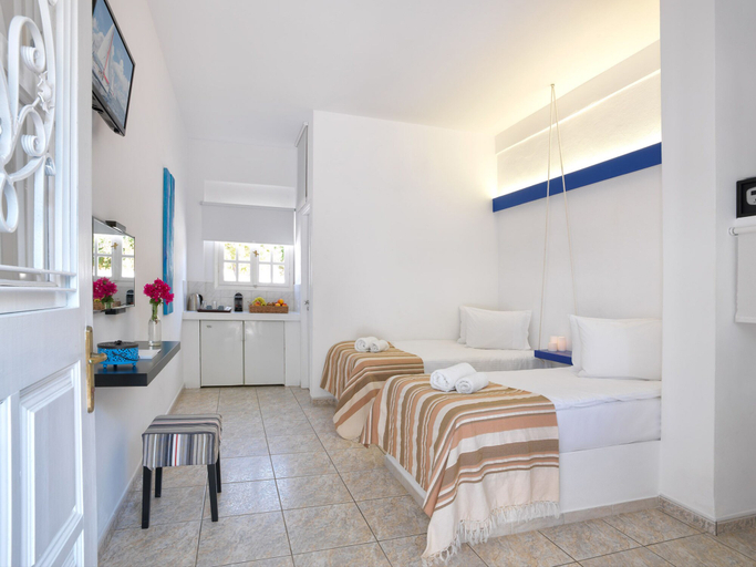Bedroom 3, Thalasea Kimolos, South Aegean
