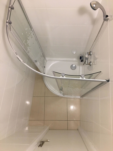 Bathroom 3, Ametyst Hostel, Kraków City