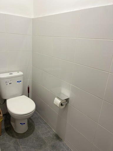 Bathroom 4, AMERICAN MALL, Accra