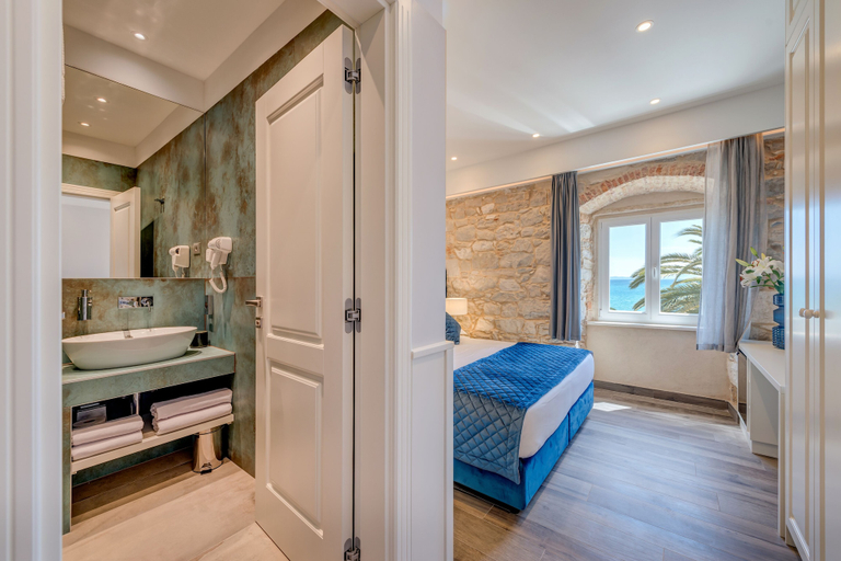 Bedroom 3, Palms Promenade Luxury Rooms, Split