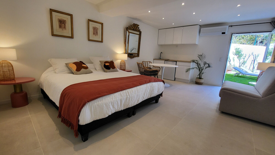 Bedroom 4, Ideal BnB, Alpes-Maritimes