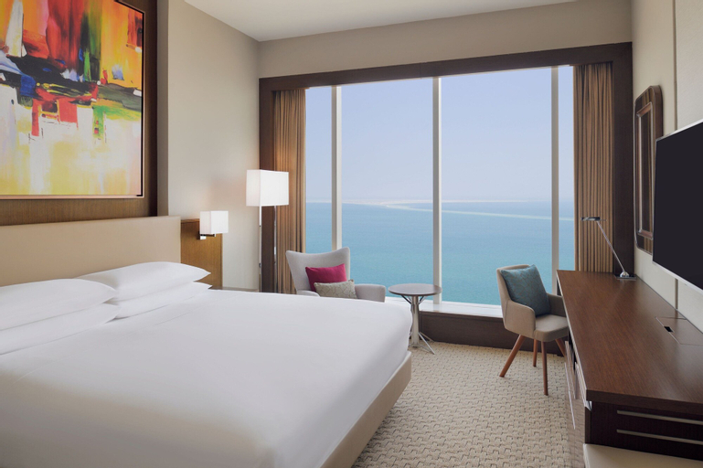 Bedroom 1, Delta Hotels City Center Doha