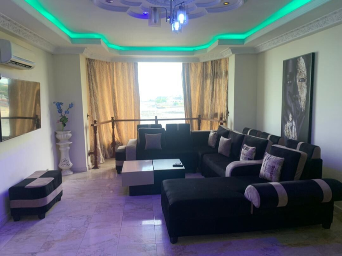 Others 4, Hotel Mariador Palace, Conakry