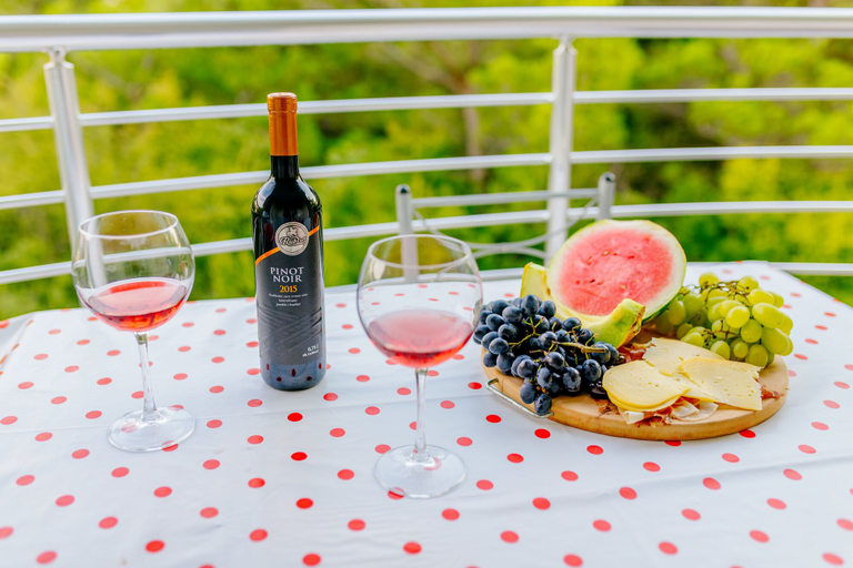 Food & Drinks 5, Apartments Wild Beauty