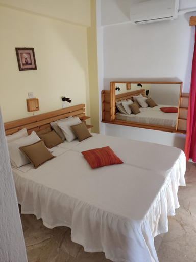 Bedroom 3, Hotel Kissandros, Crete