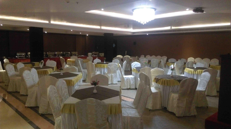 Others 5, Hotel Saj international, Ernakulam