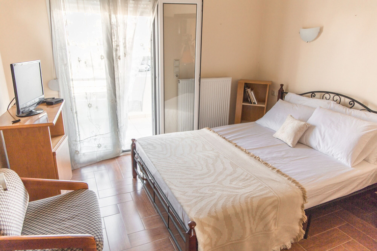 Bedroom 3, Asterousia Apartment, Crete