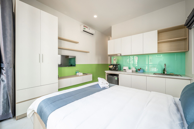Bedroom 13