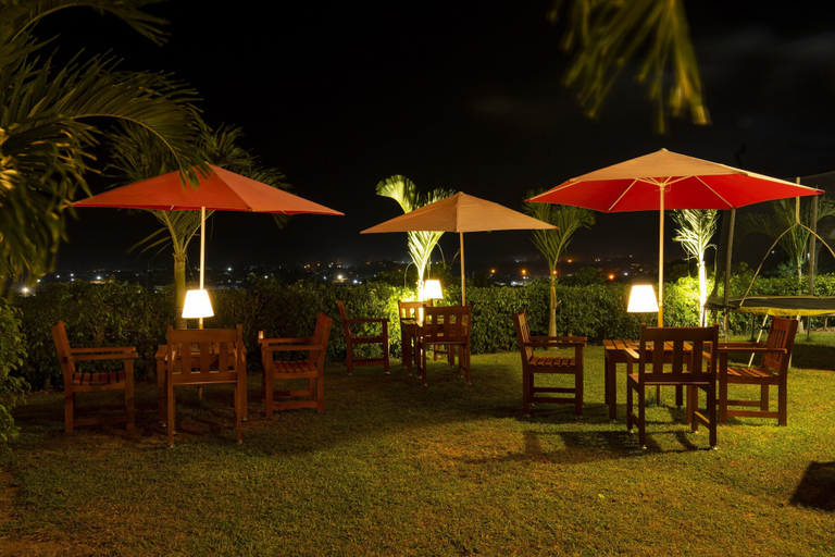 Food & Drinks 5, Golden Hill Parker Hotel, Komenda-Edina-Eguafo-Abirem