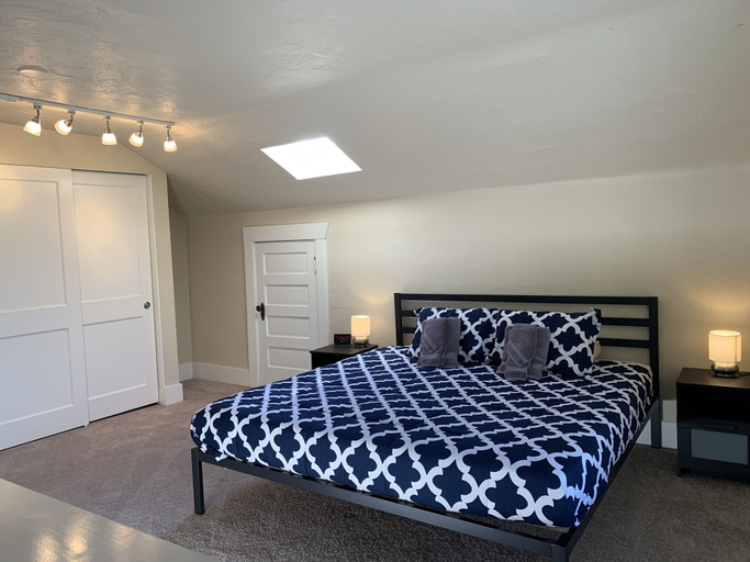Bedroom 2, Seattle Vacation Home - Fremont House, Seattle