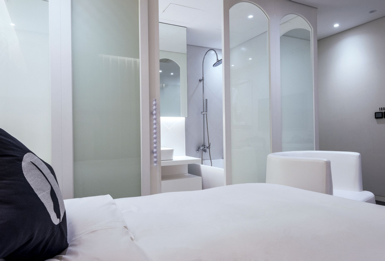 Bedroom 10