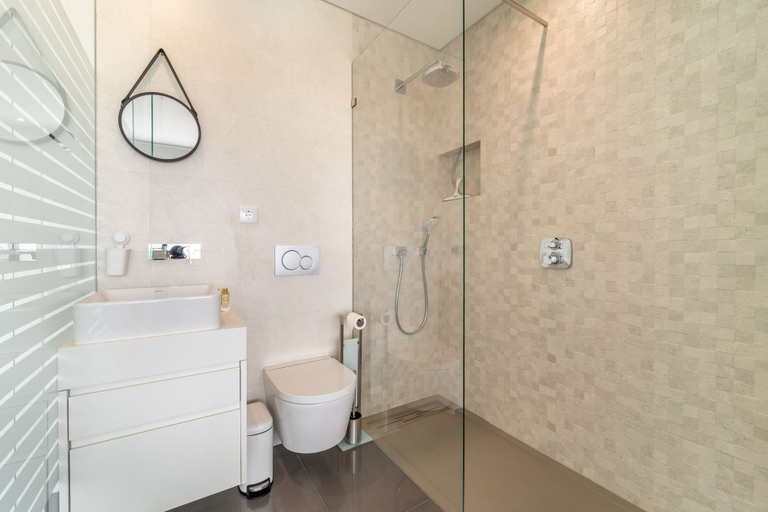 Bathroom 3, Villa das Amendoeiras, Albufeira