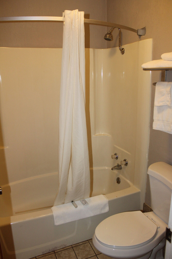 Bathroom 5, Interstate Motel, Jasper