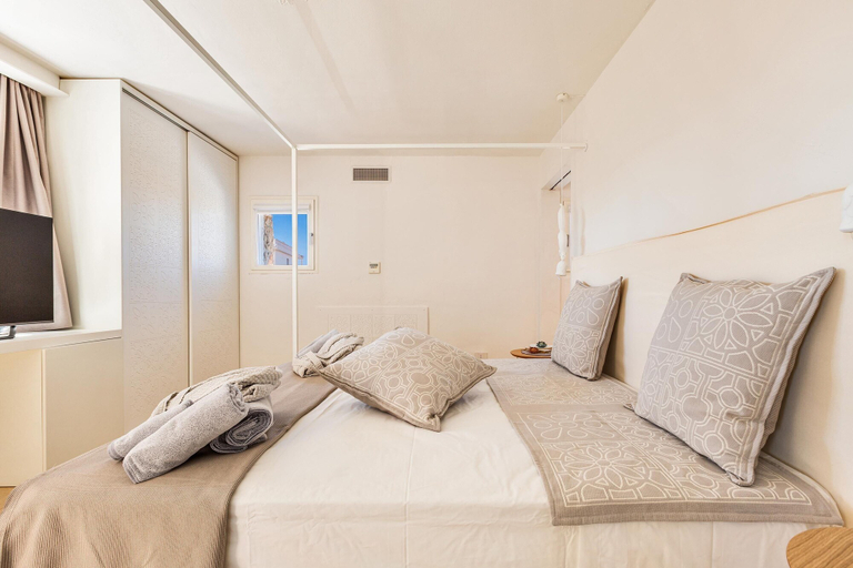 Bedroom 4, Hotel Perla Saracena - Suite La Perla, Lecce