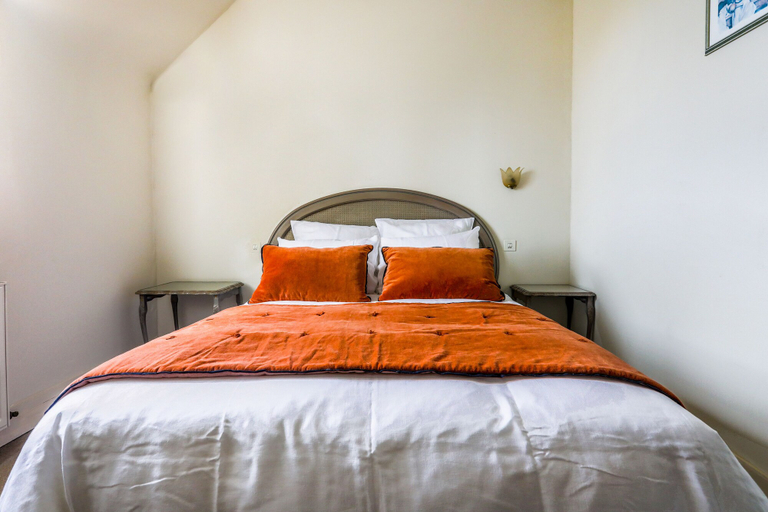 Bedroom 2, La Villa Bel Air, Manche
