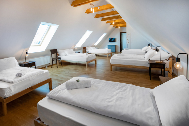 Bedroom 2, Ferrata Vár Vendégház, Zirc