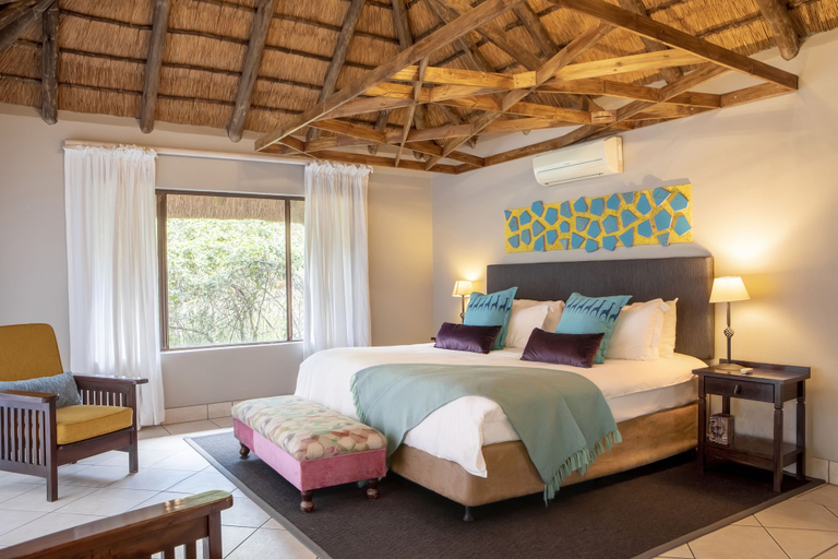 Bedroom 2, Thamo Telele, Ngamiland East
