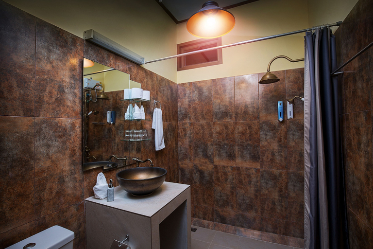 Bathroom 4, Taratai Villa, Bang Lamung