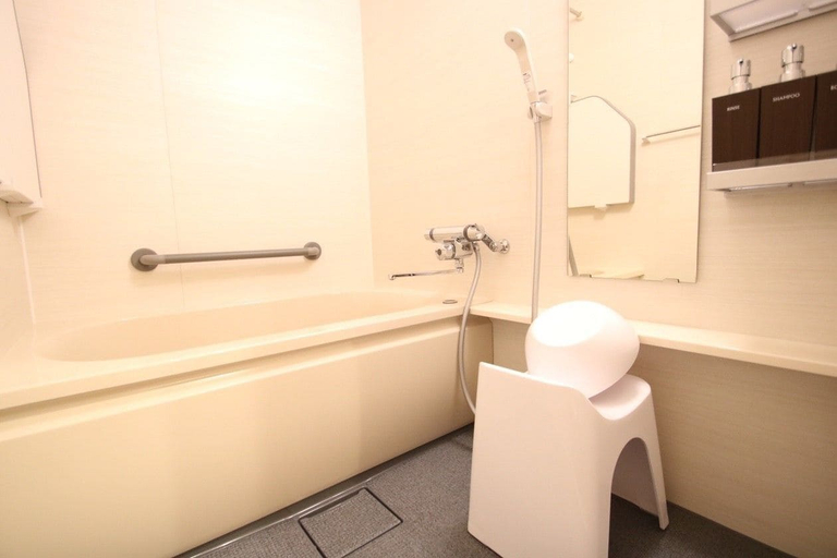 Bathroom 3, Kyoto Guest House Gion, Kyoto