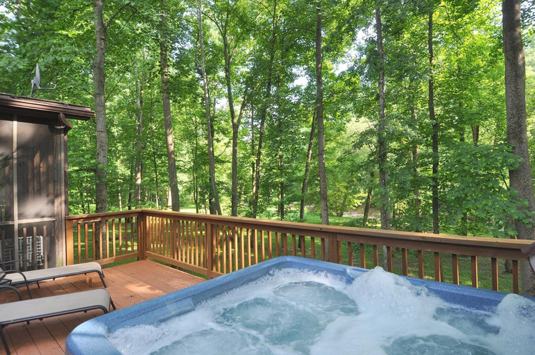 Others 4, Sleepy Creek - Creekside Escape, Morgan