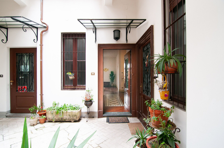 Exterior & Views, Sweet Dream Rooms In centre, Bergamo