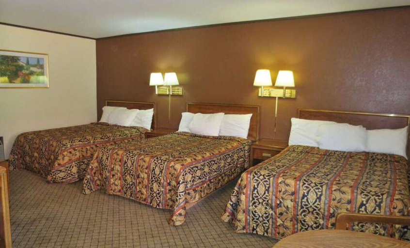 Bedroom 4, Happy Stay Inn, Marion