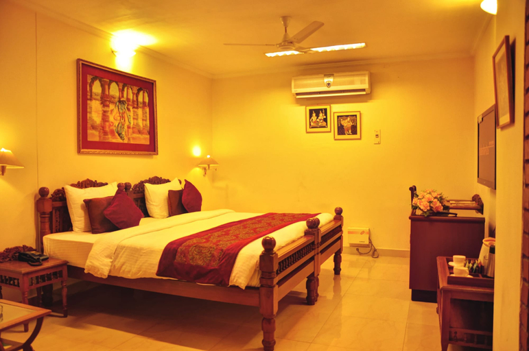 Bedroom 4, Aalankrita Resort and Convention, Ranga Reddy