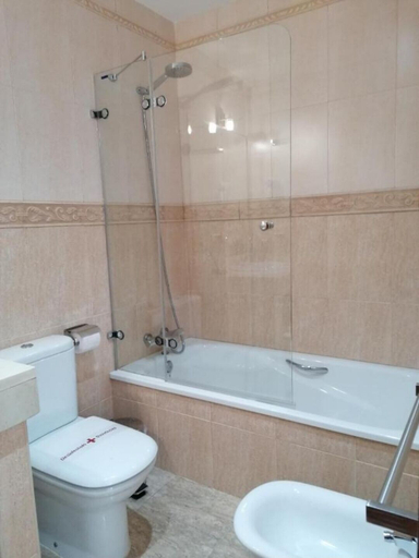 Bathroom 3, CN-340 Suites, Málaga