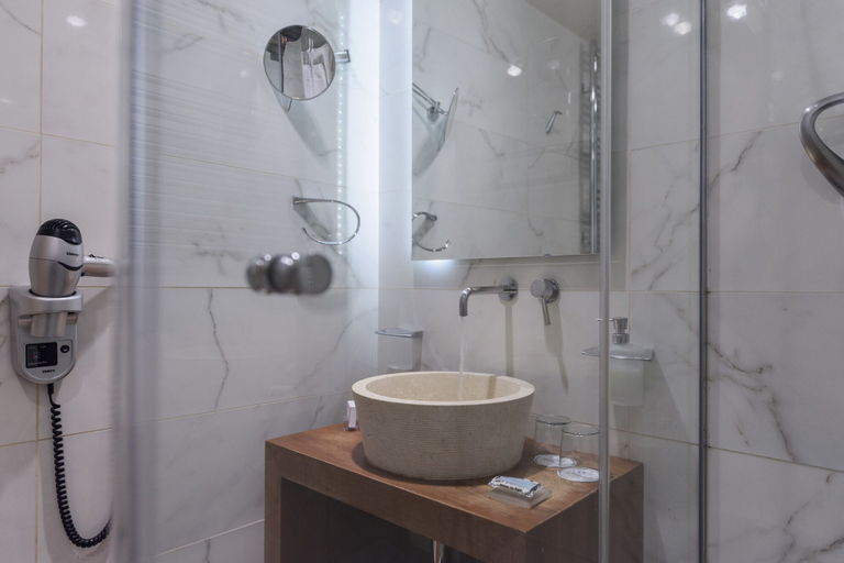 Bathroom 4, Cotommatae Hydra 1810, Attica